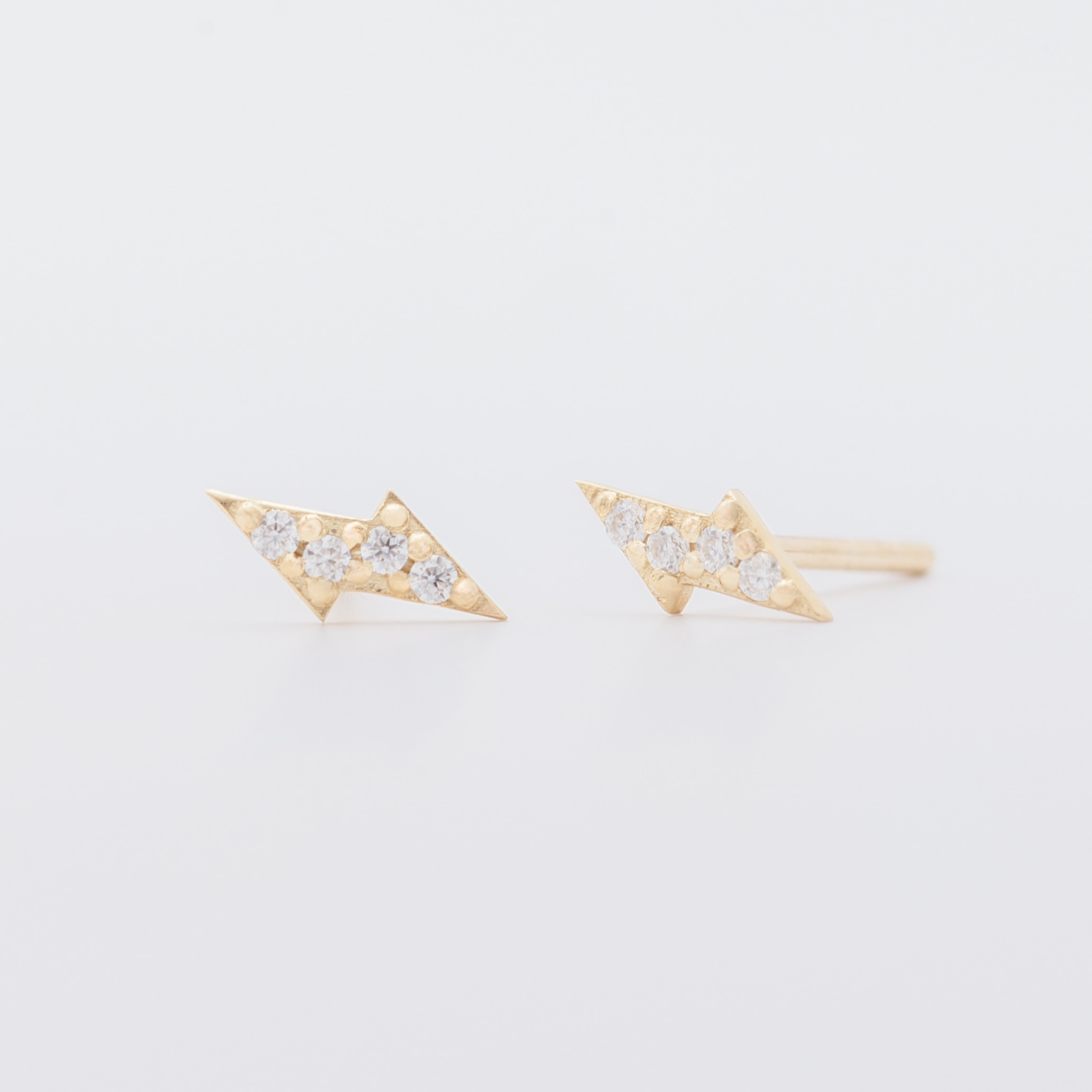 Bolt studs