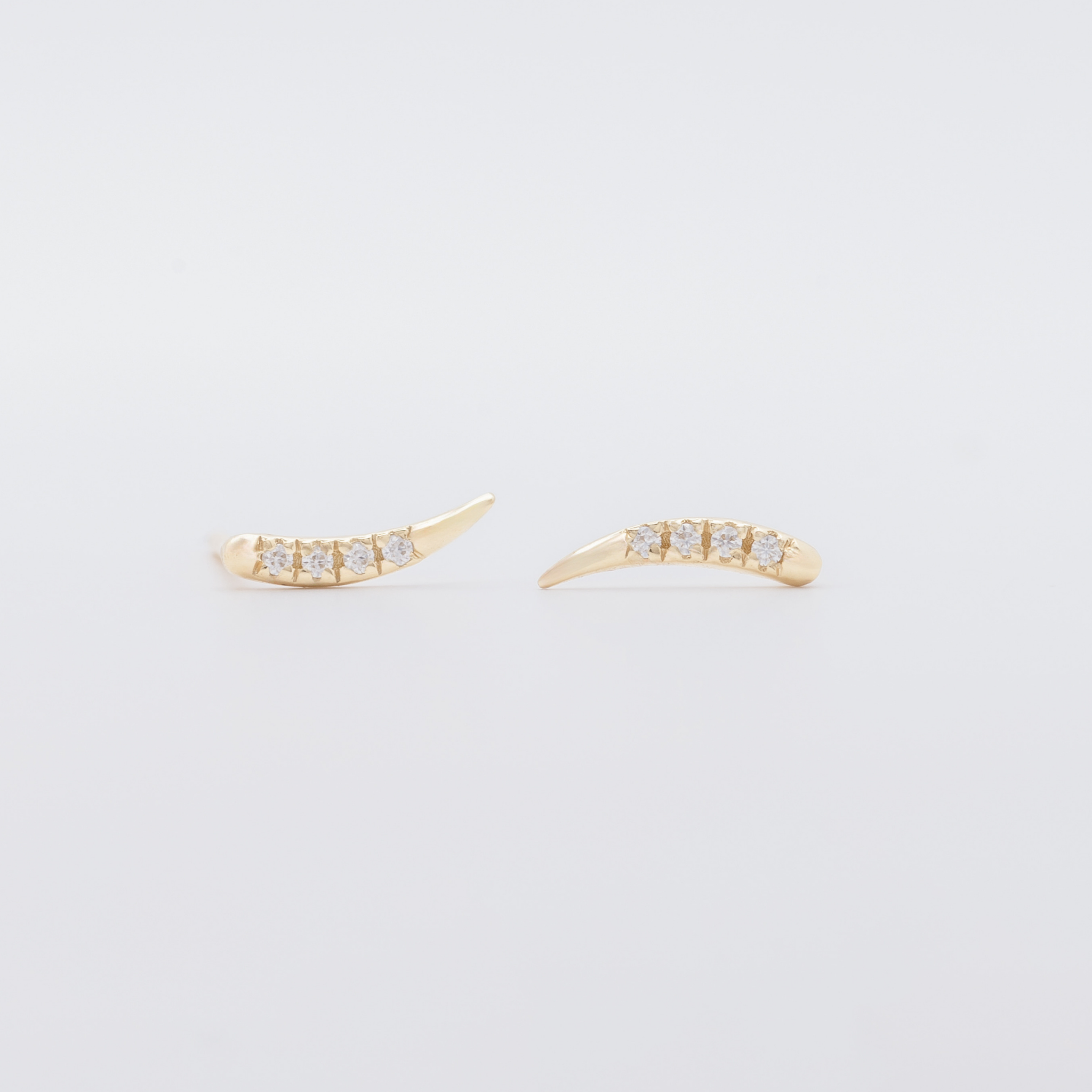 Horn studs